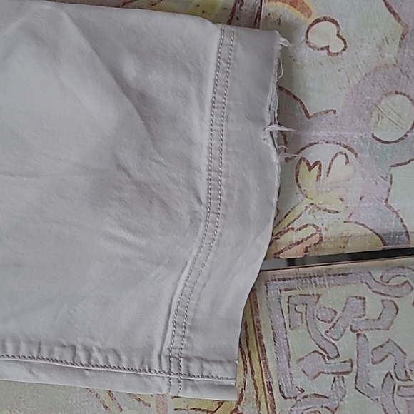 Mossimo khaki pants size 7 - Picture 4 of 5